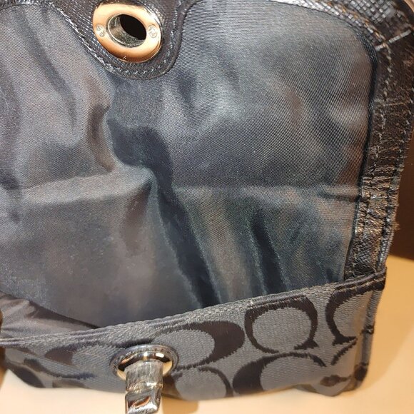 Coach Signature Black Crossbody Wallet Canvas Leather Turnlock Closure Compact - Picture 9 of 12